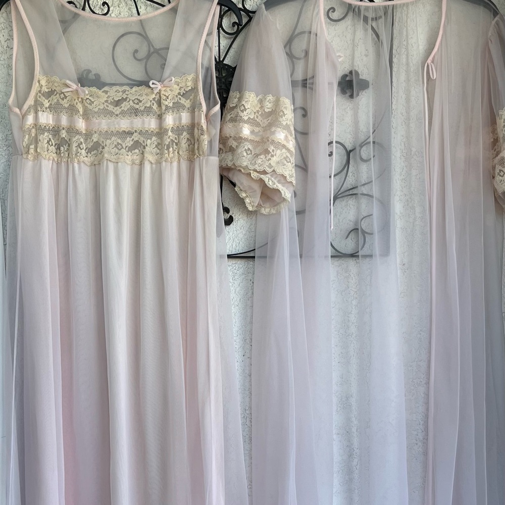 Sheer Pink Lace Chemise and Robe Set